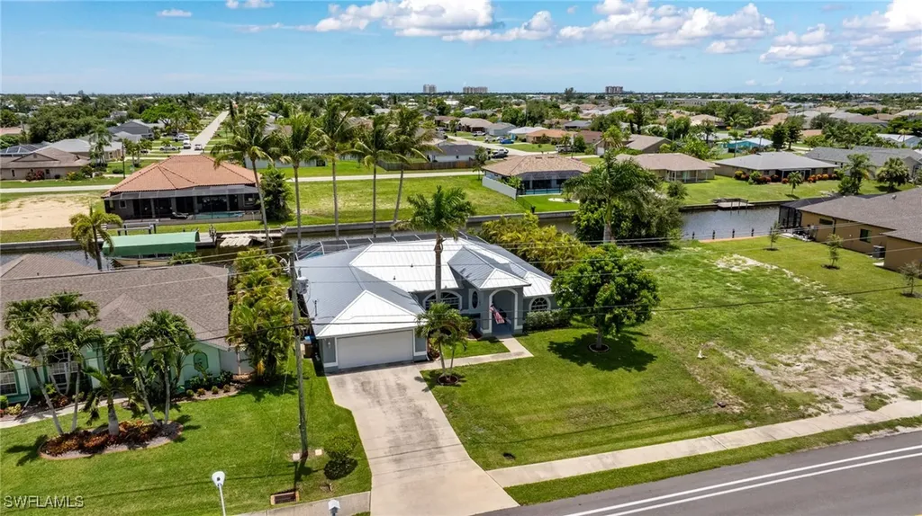 606 Mohawk Parkway Cape Coral FL 33914