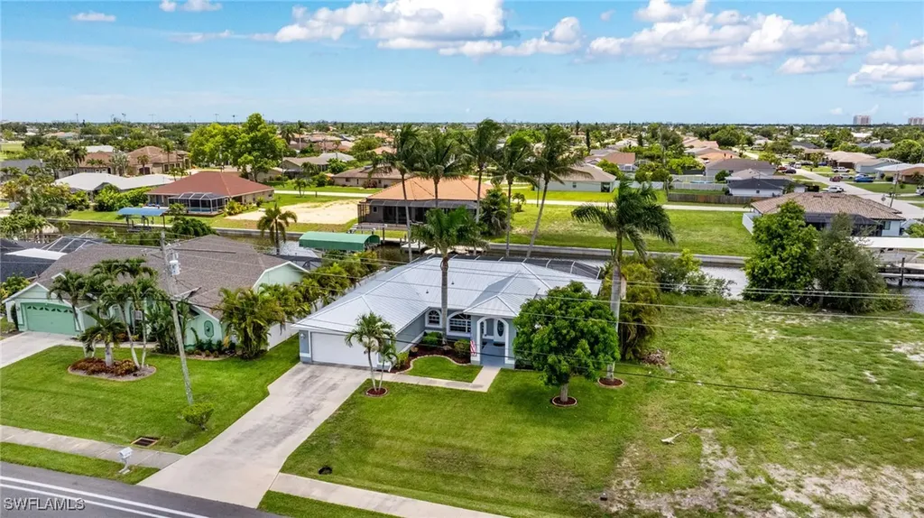 606 Mohawk Parkway Cape Coral FL 33914