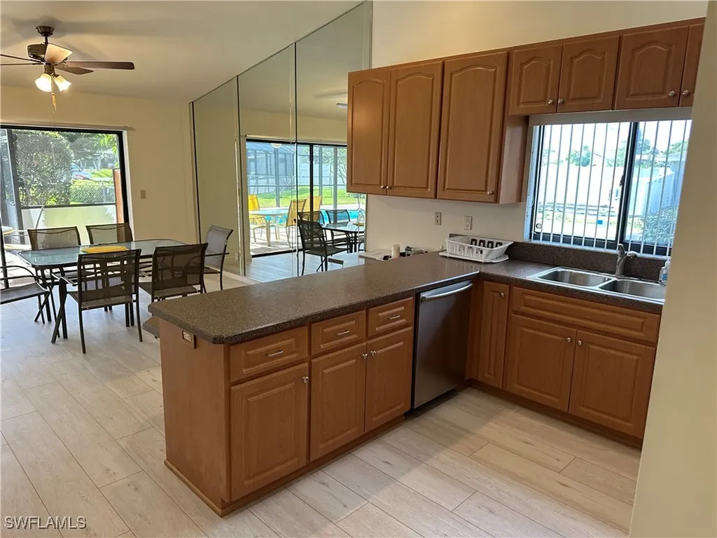 3402 SE 11th Avenue Cape Coral FL 33904