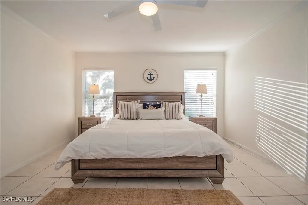 691 102nd Avenue N Naples FL 34108
