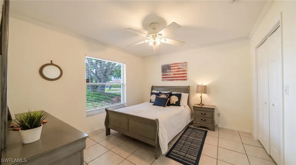 691 102nd Avenue N Naples FL 34108