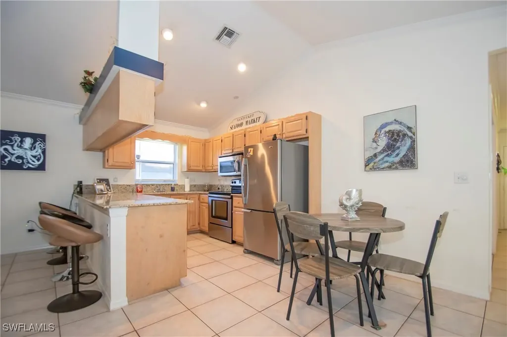 691 102nd Avenue N Naples FL 34108