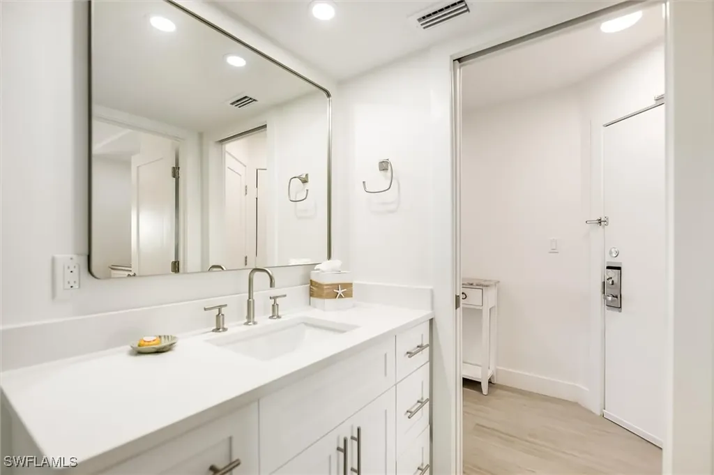 3119 Tennis Villas Captiva FL 33924