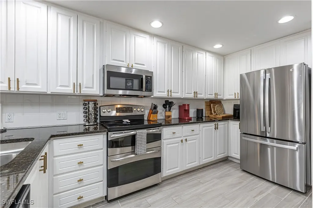 28572 Alessandria Circle SW Bonita Springs FL 34135