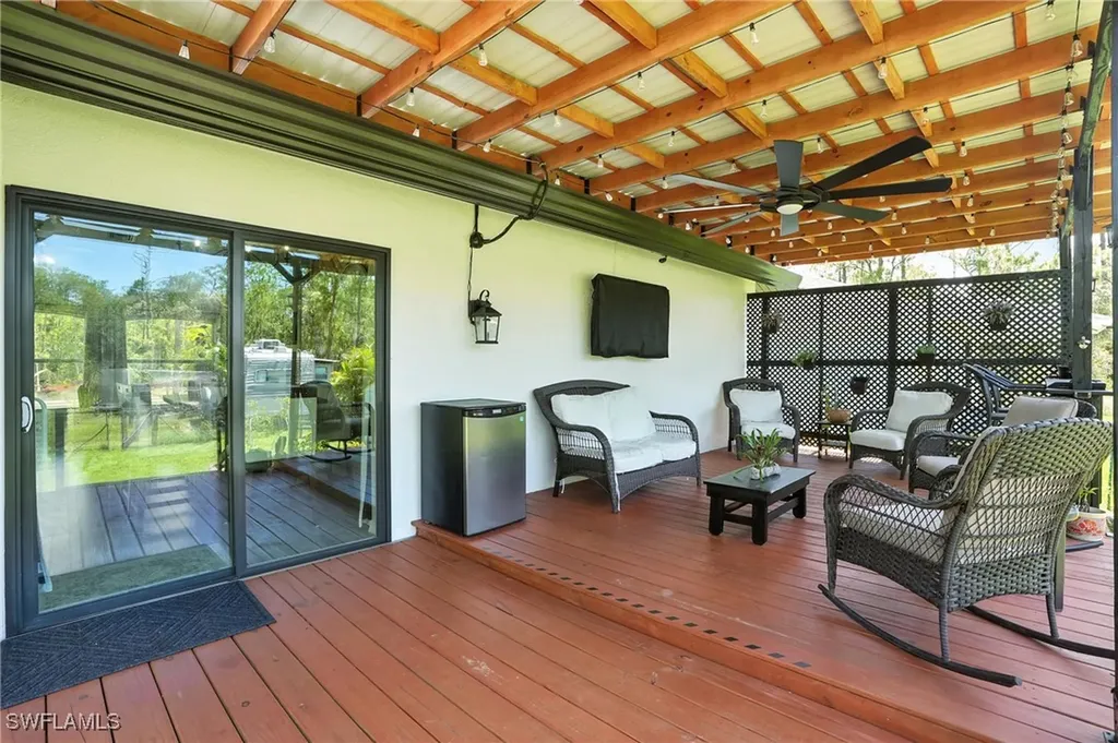 3535 43rd Avenue NE Naples FL 34120