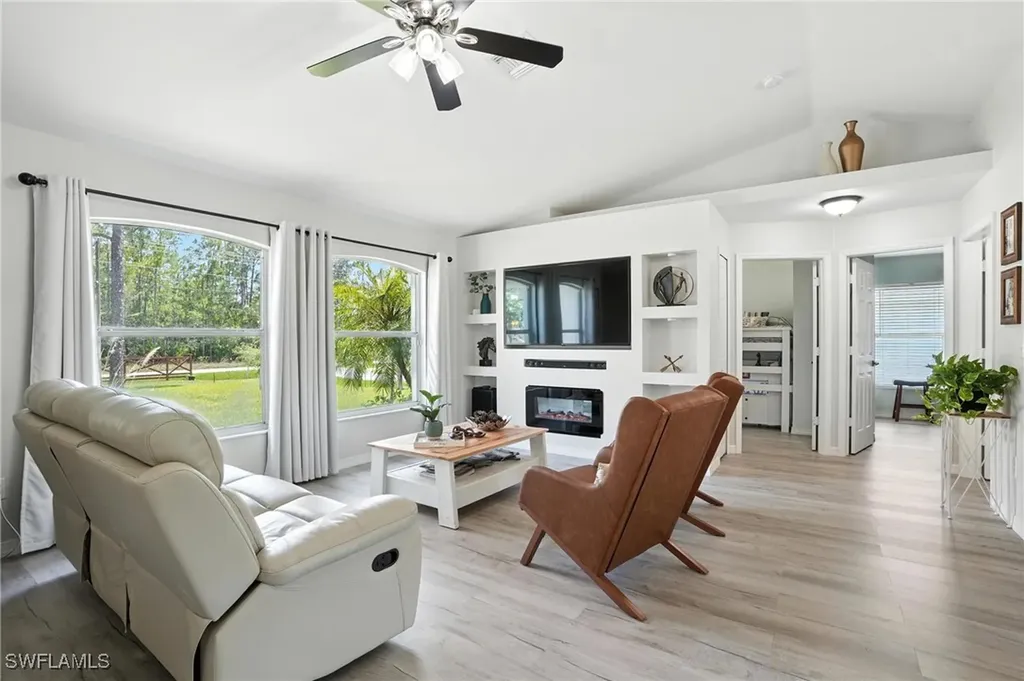 3535 43rd Avenue NE Naples FL 34120