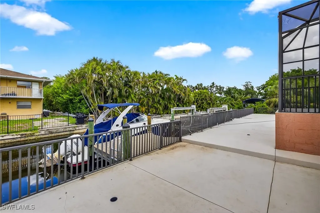 27259 High Seas Lane Bonita Springs FL 34135