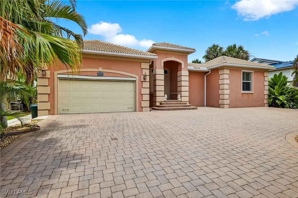 27259 High Seas Lane Bonita Springs FL 34135