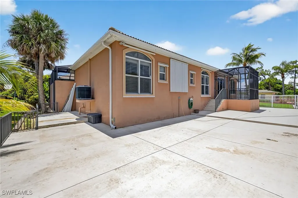 27259 High Seas Lane Bonita Springs FL 34135