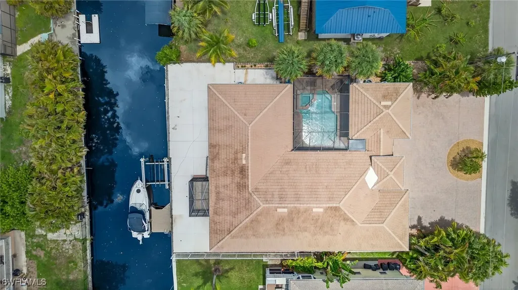 27259 High Seas Lane Bonita Springs FL 34135