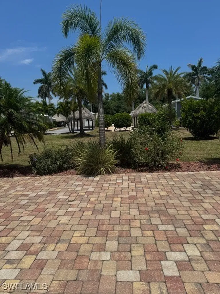 5490 Cypress Trail Resort Circle Fort Myers FL 33905