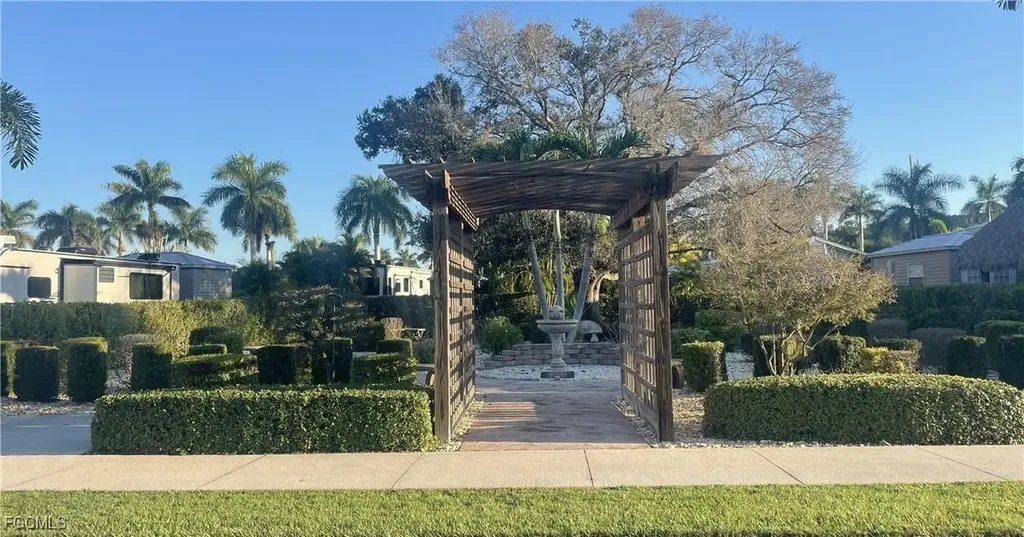 5490 Cypress Trail Resort Circle Fort Myers FL 33905