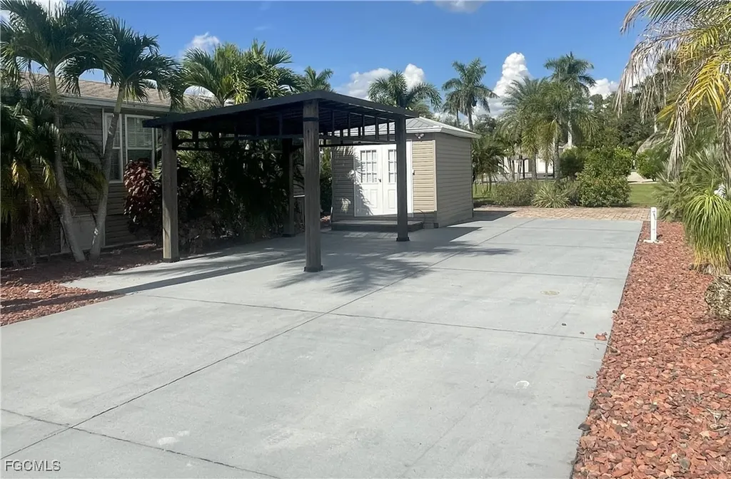 5490 Cypress Trail Resort Circle Fort Myers FL 33905