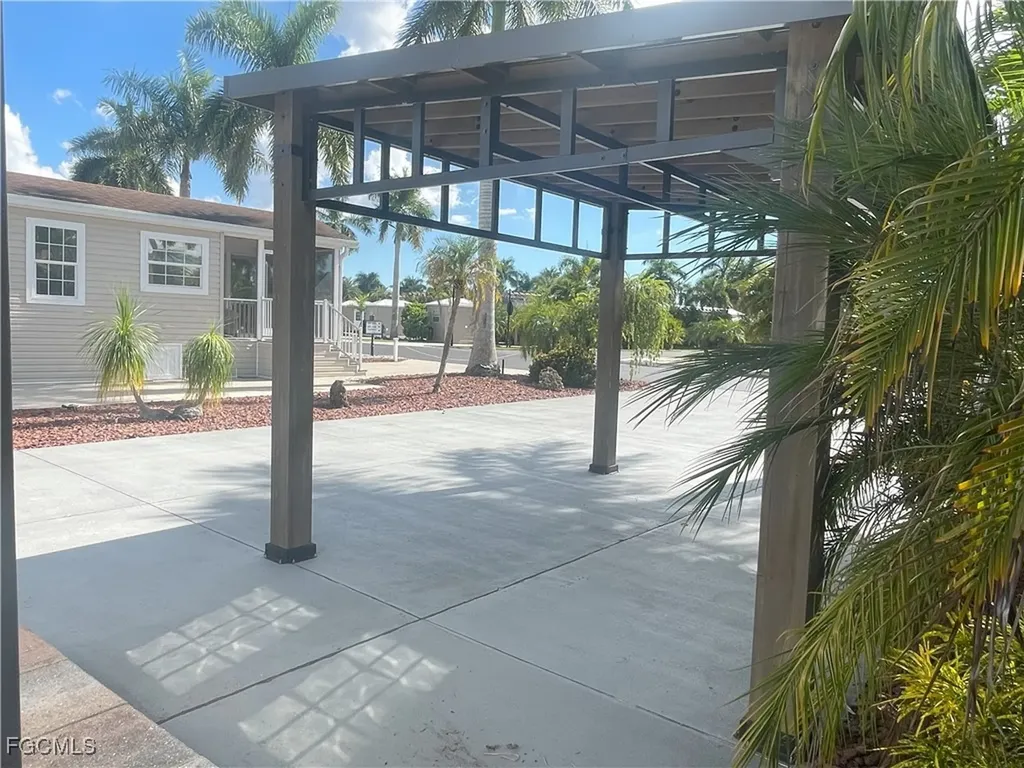 5490 Cypress Trail Resort Circle Fort Myers FL 33905