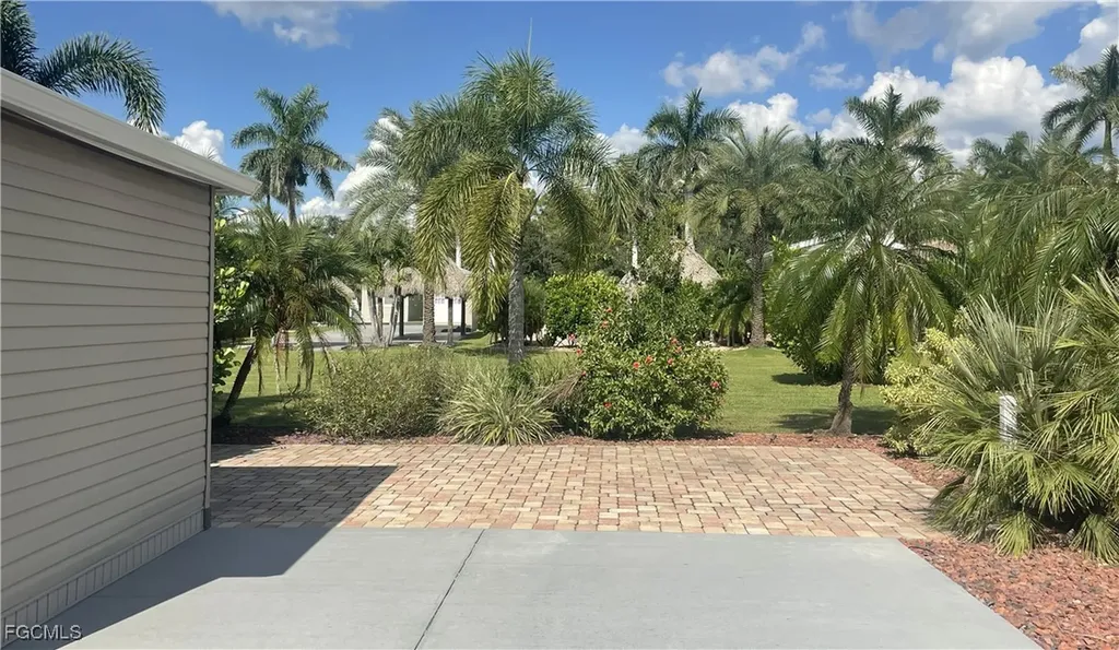 5490 Cypress Trail Resort Circle Fort Myers FL 33905