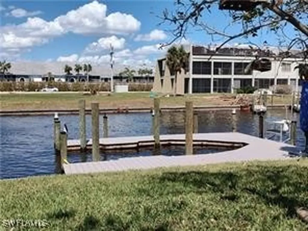1745 Bikini Court Cape Coral FL 33904