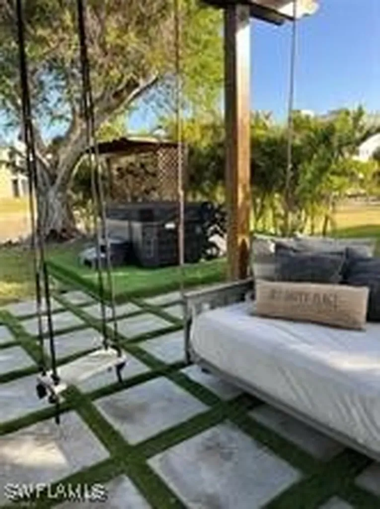 1745 Bikini Court Cape Coral FL 33904