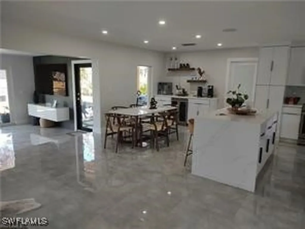 1745 Bikini Court Cape Coral FL 33904