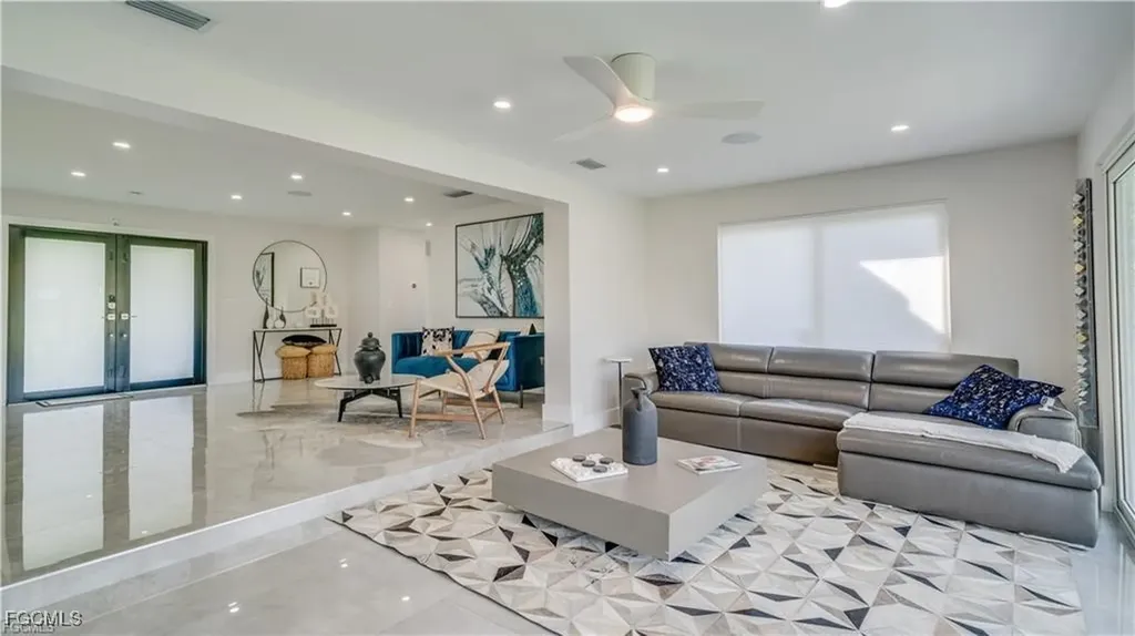 1745 Bikini Court Cape Coral FL 33904