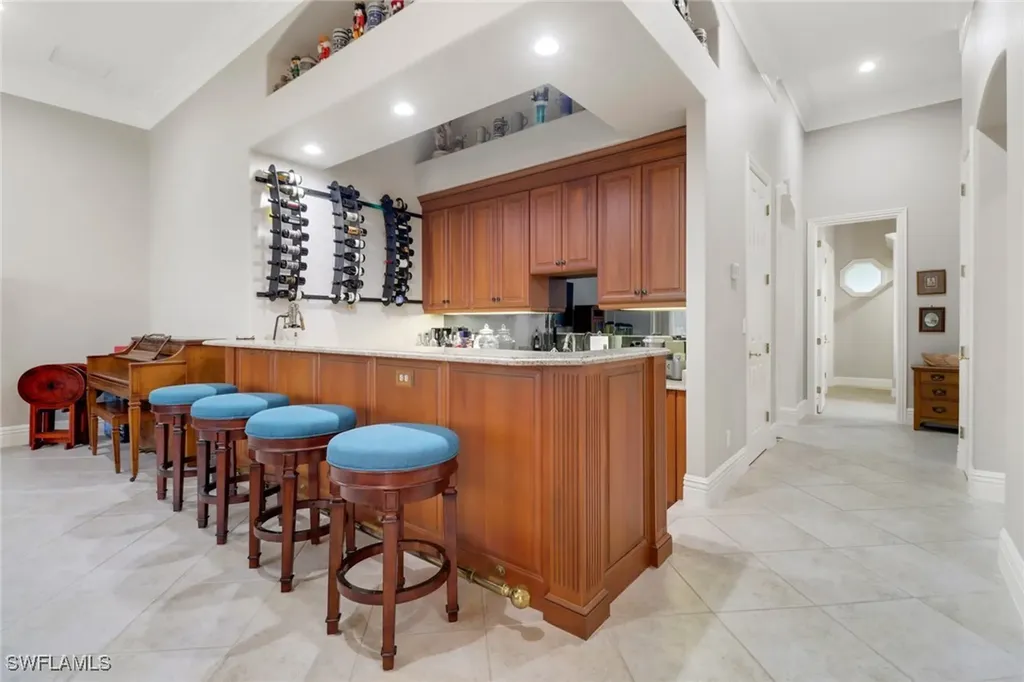4323 Silver Fox Drive Naples FL 34119