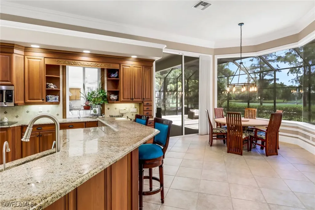 4323 Silver Fox Drive Naples FL 34119