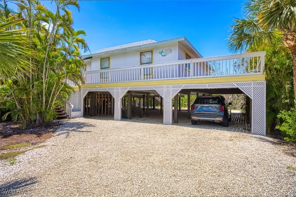 1674 Bunting Lane Sanibel FL 33957
