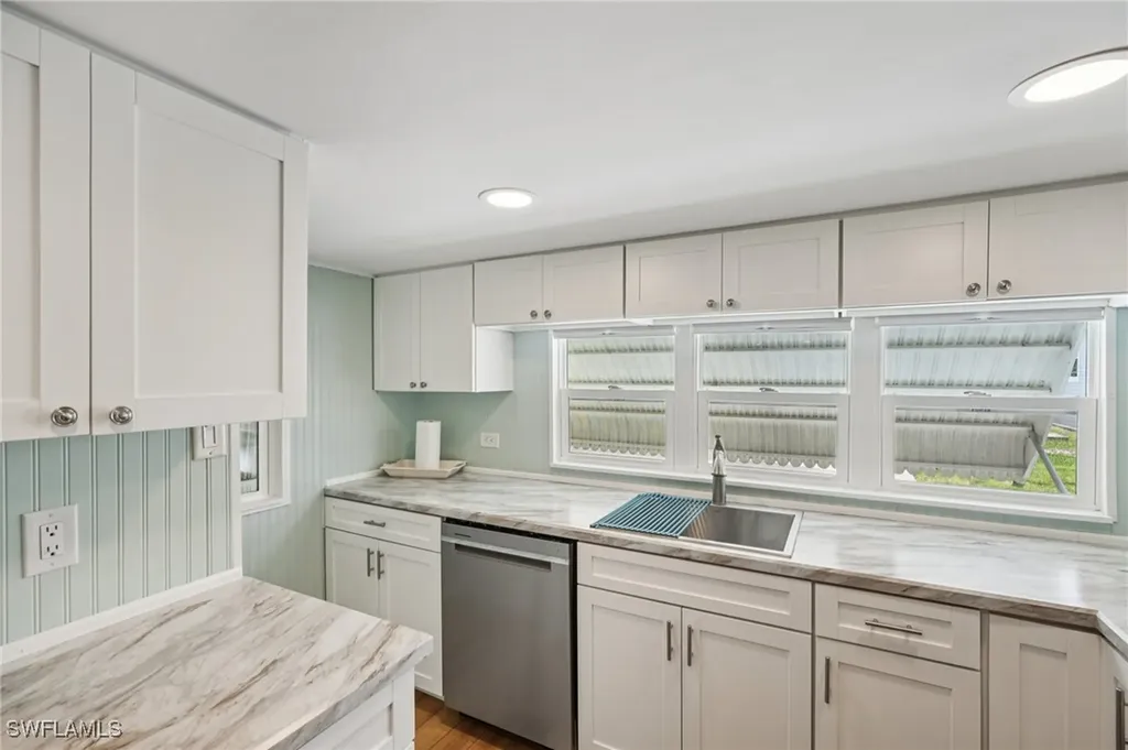 104 Willow Lane Naples FL 34114