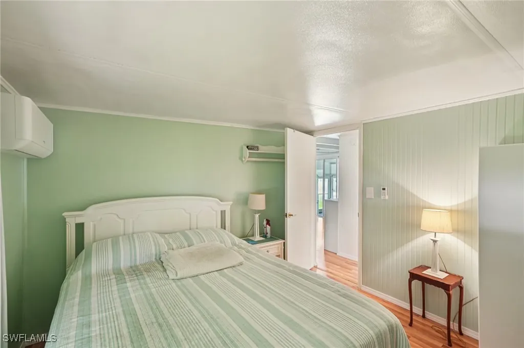 104 Willow Lane Naples FL 34114