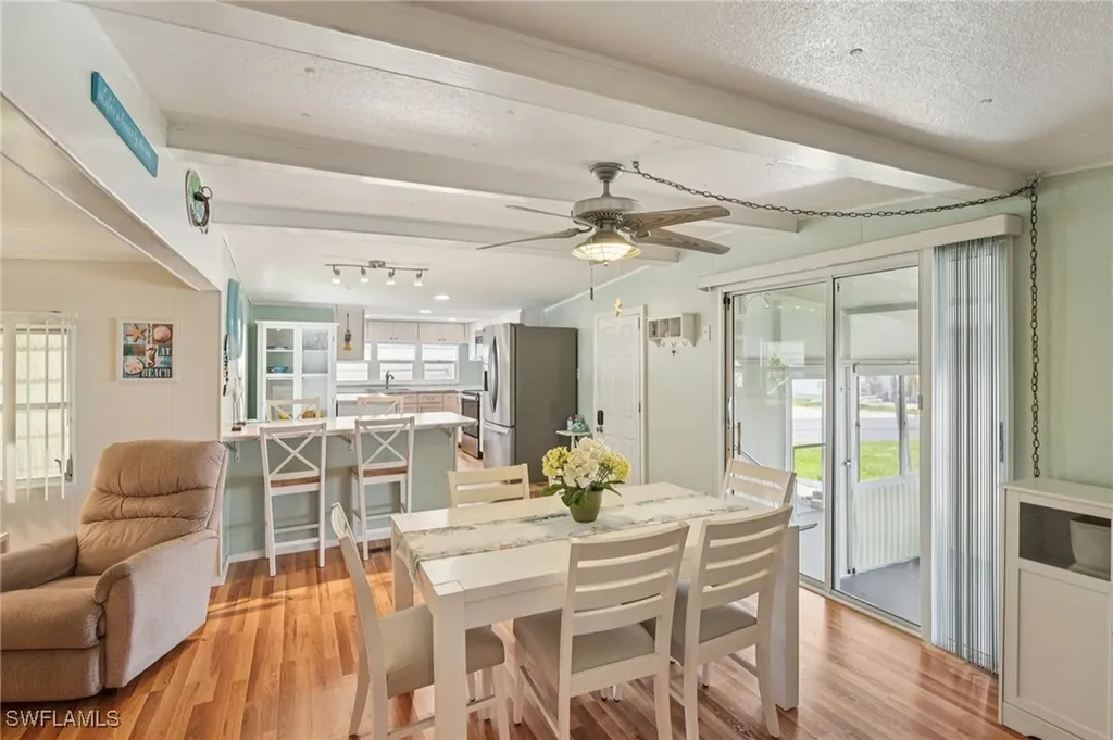 104 Willow Lane Naples FL 34114