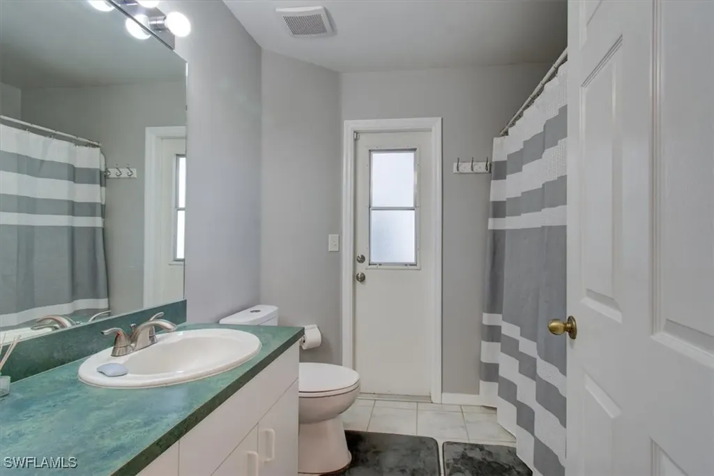 2254 SW 4th Street Cape Coral FL 33991