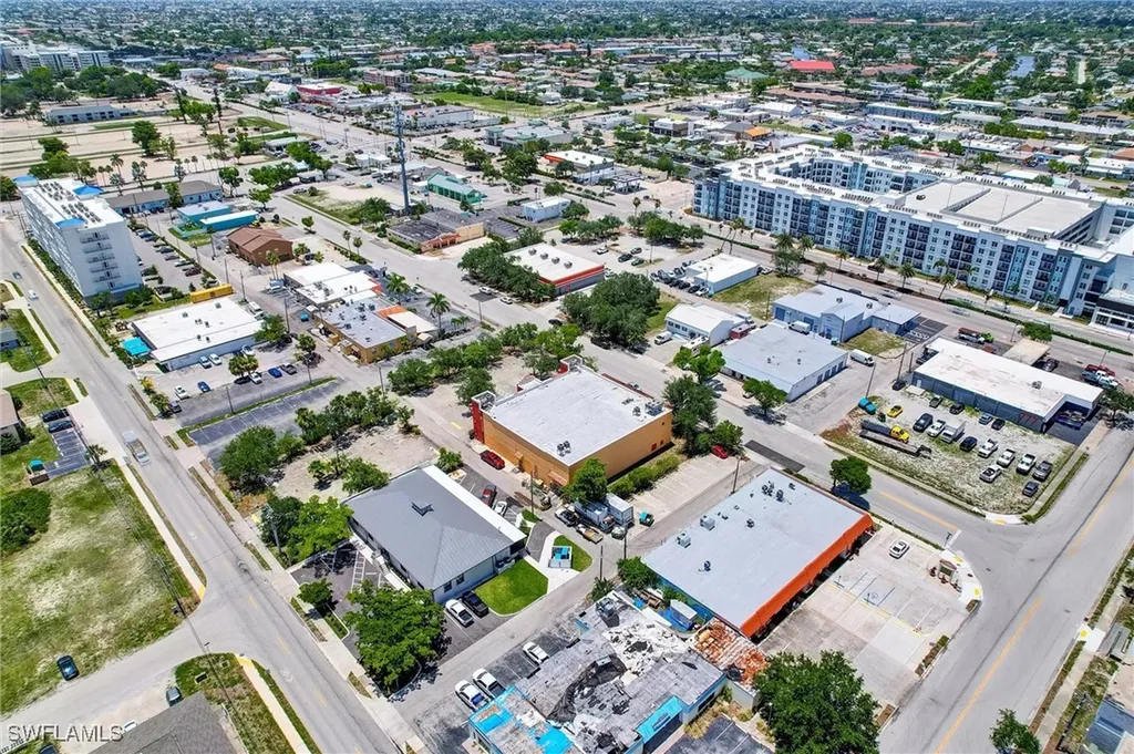 862 Lafayette Street Cape Coral FL 33904