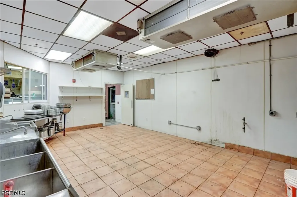 862 Lafayette Street Cape Coral FL 33904