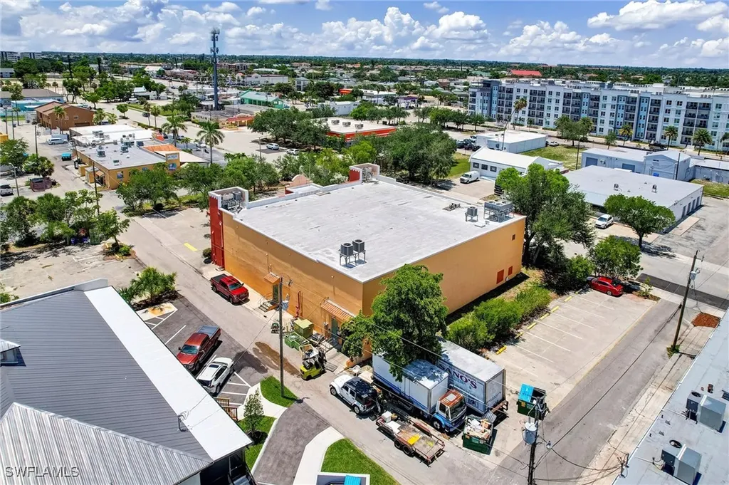 862 Lafayette Street Cape Coral FL 33904