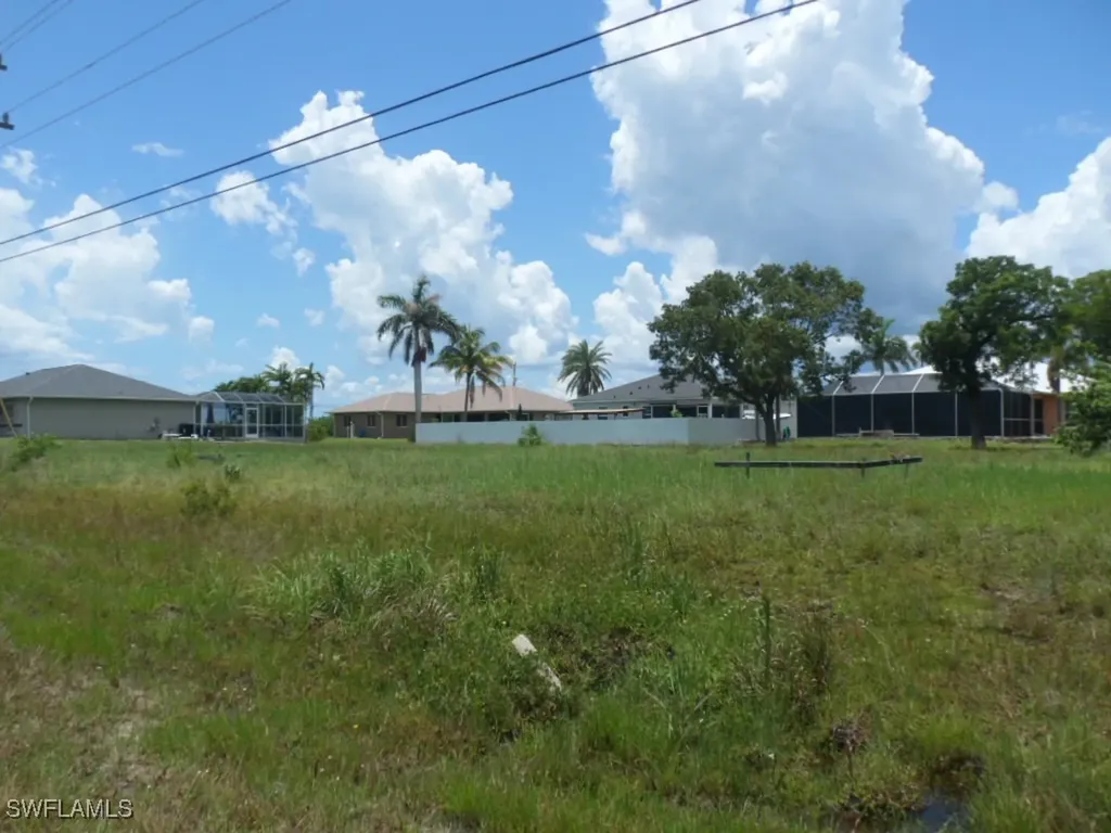 2847 Embers Parkway W Cape Coral FL 33993