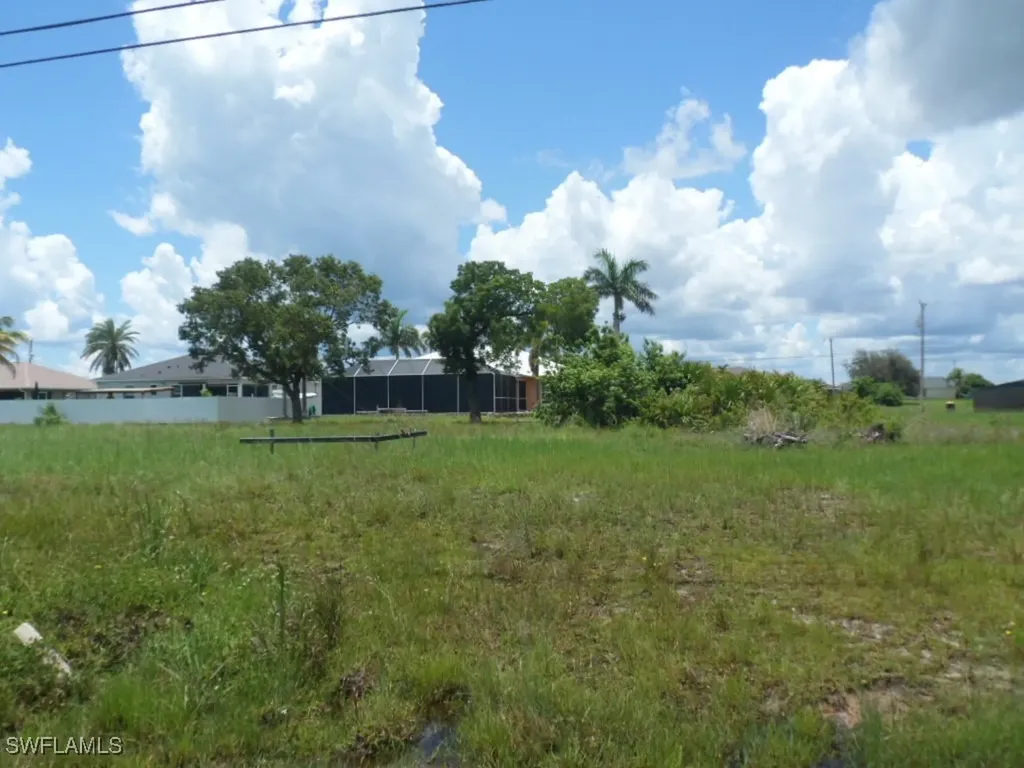 2847 Embers Parkway W Cape Coral FL 33993