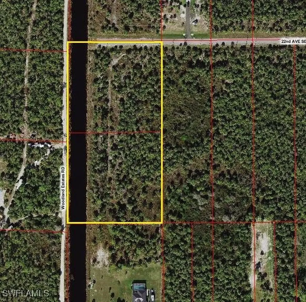 22ND Avenue SE Naples FL 34117
