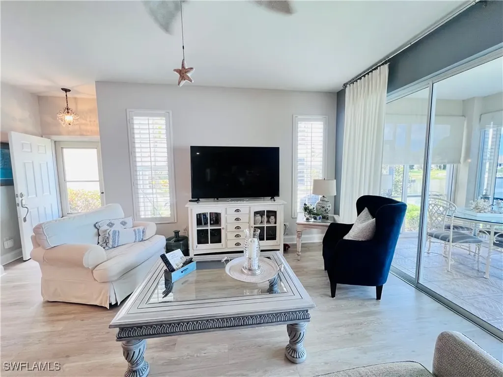 3250 W Crown Pointe Boulevard Naples FL 34112