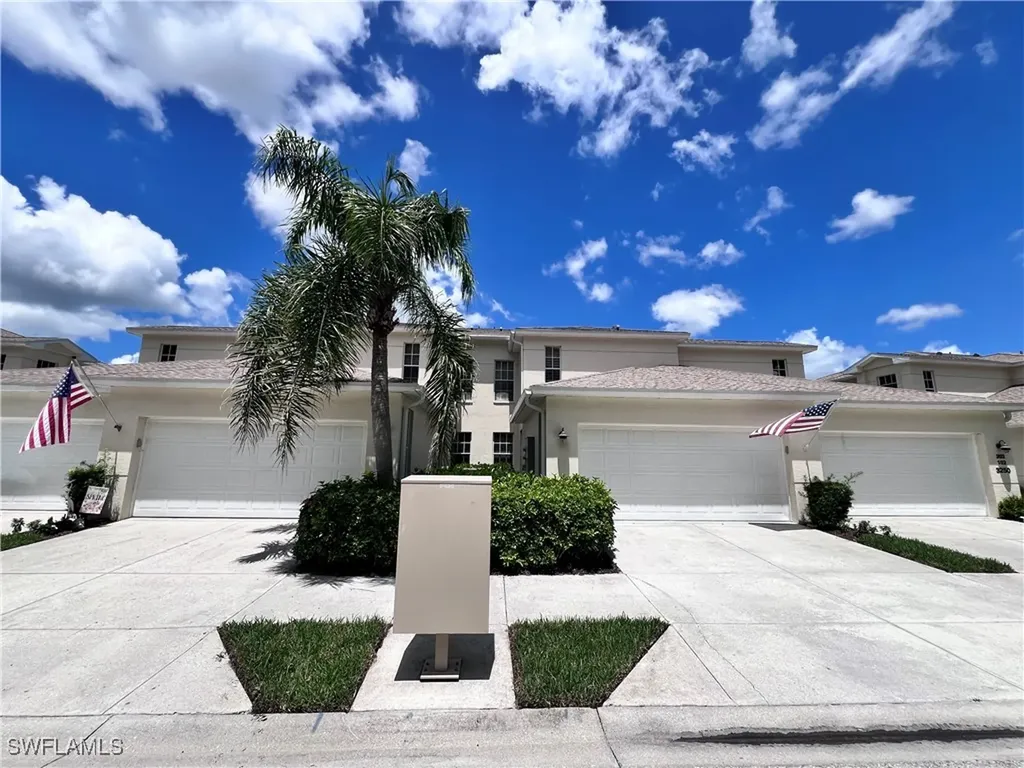 3250 W Crown Pointe Boulevard Naples FL 34112