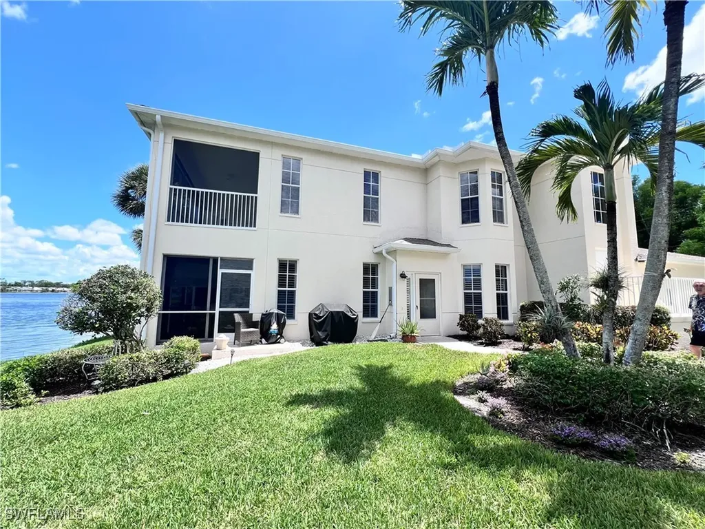 3250 W Crown Pointe Boulevard Naples FL 34112