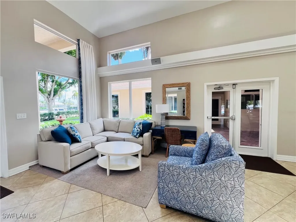 3250 W Crown Pointe Boulevard Naples FL 34112