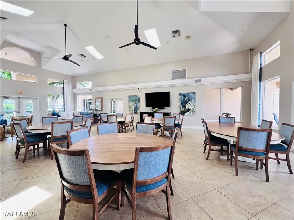 3250 W Crown Pointe Boulevard Naples FL 34112