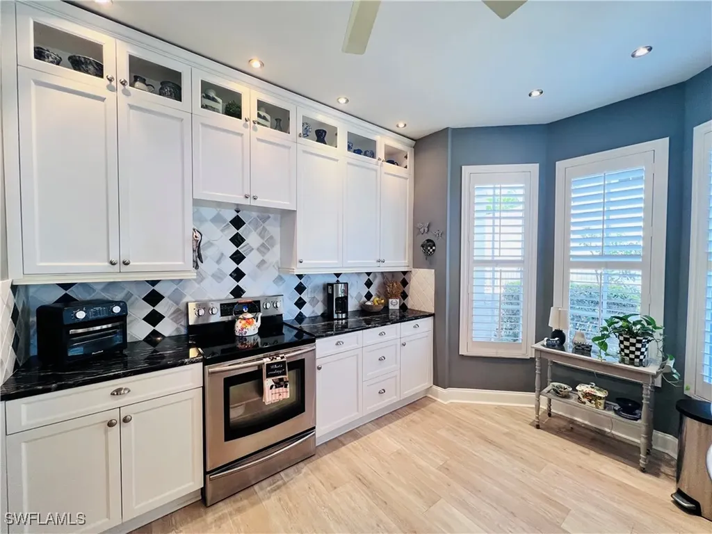 3250 W Crown Pointe Boulevard Naples FL 34112
