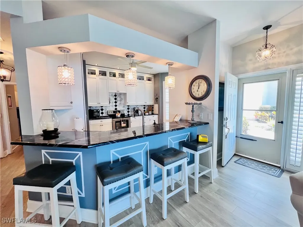 3250 W Crown Pointe Boulevard Naples FL 34112