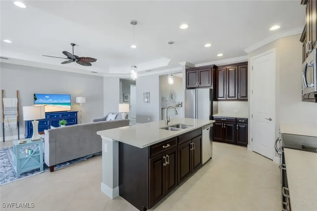 3620 Canopy Circle Naples FL 34120