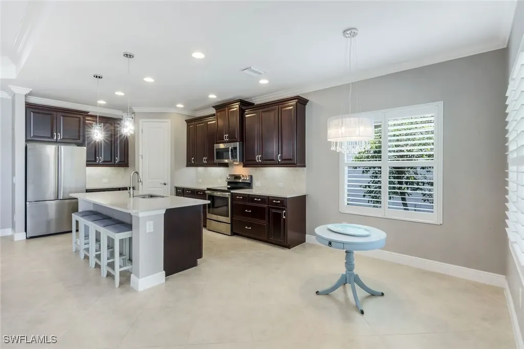 3620 Canopy Circle Naples FL 34120