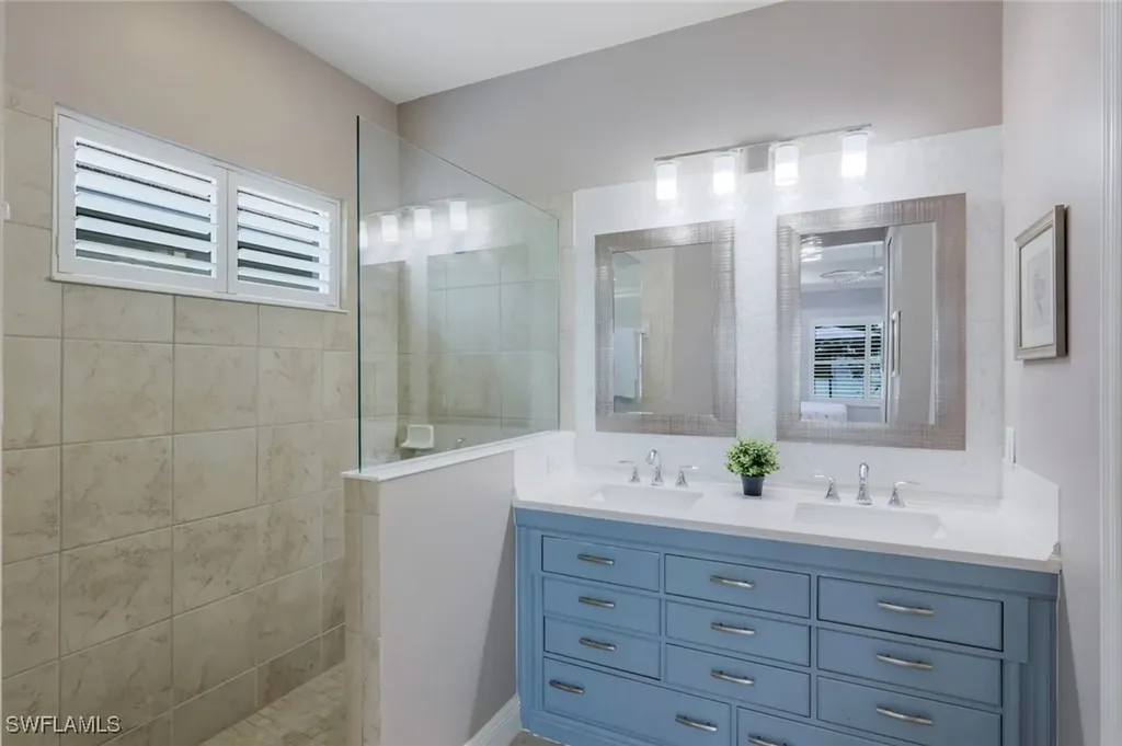 3620 Canopy Circle Naples FL 34120