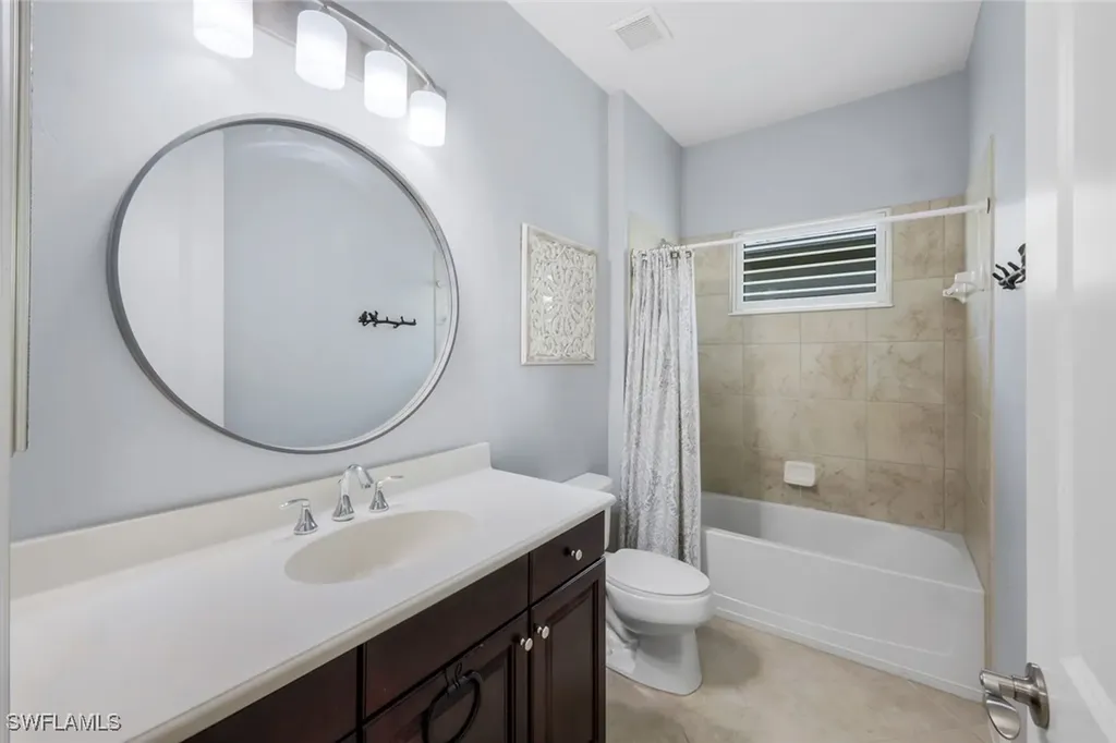 3620 Canopy Circle Naples FL 34120