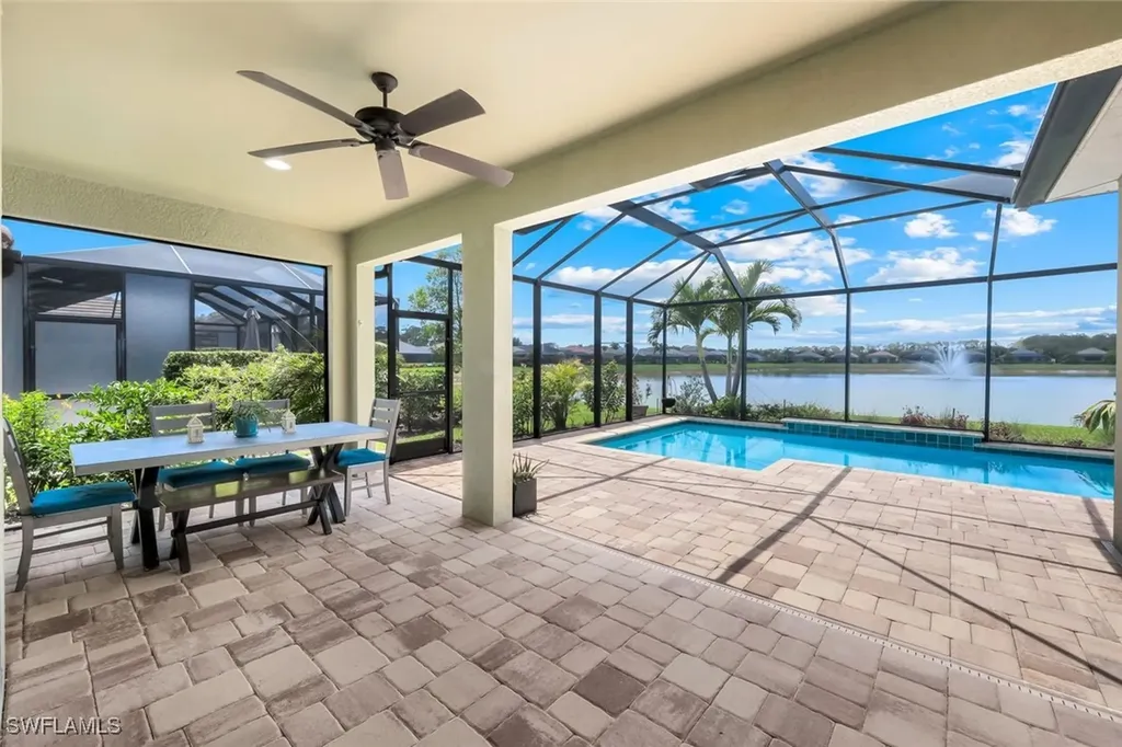 3620 Canopy Circle Naples FL 34120