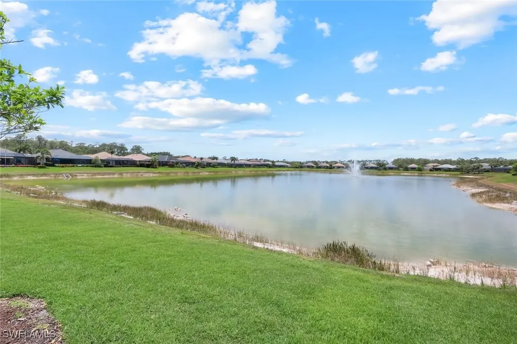 3620 Canopy Circle Naples FL 34120