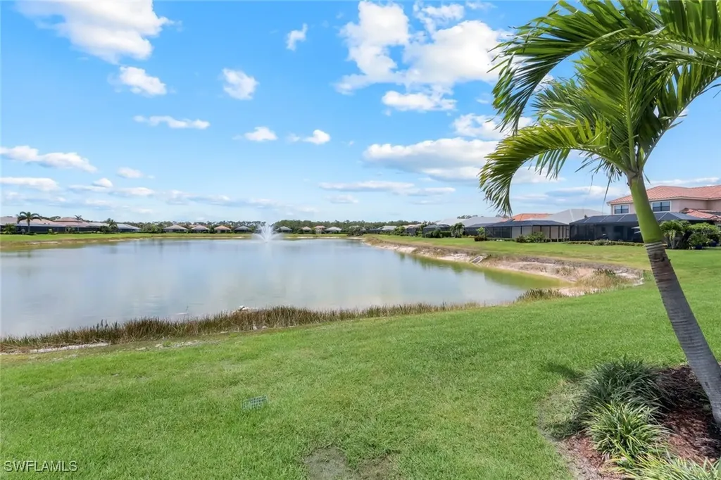 3620 Canopy Circle Naples FL 34120